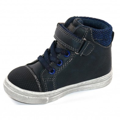 2032 Crecendo Botín Comprar Botín sintético. Collarín acolchado, forro y plantilla textil acolchado. Cordones elásticos y velcro