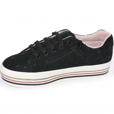 56310 Gioseppo Zapatilla Zapatilla en piel serraje . Forro en textil acolchado. Cierre en cordones para un ajuste perfecto. Piso