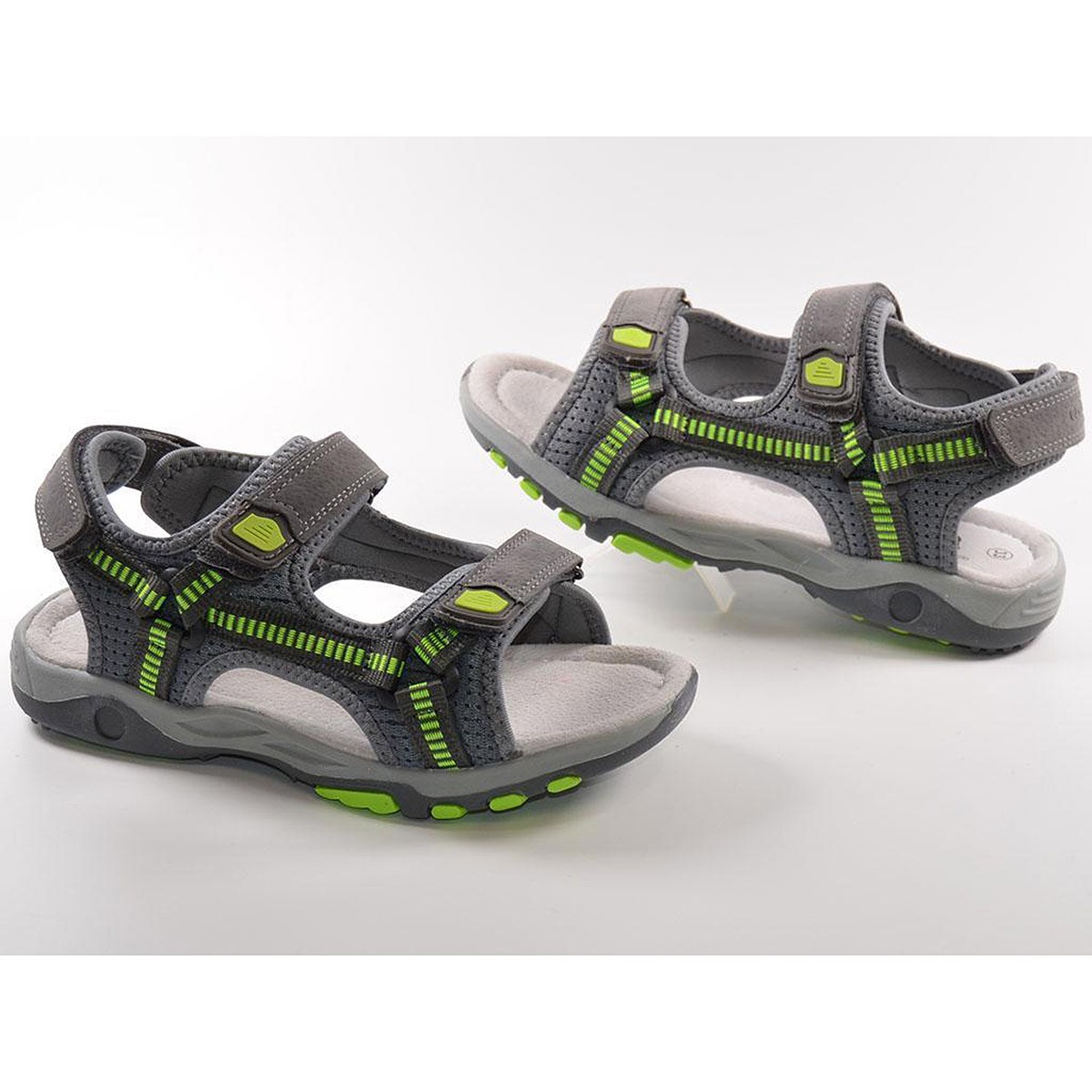 1944 Crecendo Sandalia Sandalia en tejido acolchado, para un máximo confort. Cierre con triple velcro ajustable. Plantilla acolc 1944 Crecendo Sandalia Sandalia en tejido acolchado, para un máximo confort. Cierre con triple velcro ajustable. Plantilla acolc