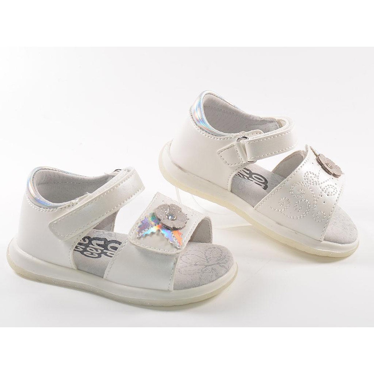 1700 Crecendo Sandalia Sandalia sintética, forrado interior piel y plantilla de piel acolchada. Pala y pulsera con cierre de vel