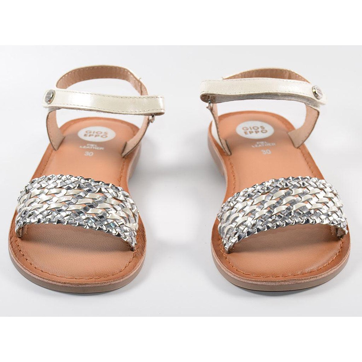 59477 Gioseppo Sandalia Sandalia sintética. Pala trenzada metalizada. Pulsera con cierre velcro ajustable. Plantilla latex confo