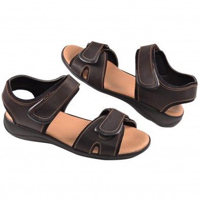 11 Duendy Sandalia Sandalia piel nobuck, forro textil acolchado. Cierre con doble velcro. Plantilla piel confort y piso de poliu 11 Duendy Sandalia Sandalia piel nobuck, forro textil acolchado. Cierre con doble velcro. Plantilla piel confort y piso de poliu