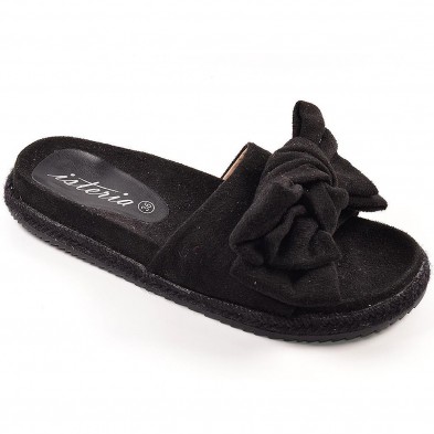 9048 Isteria Zueco Sandalia Zueco antelina, con planta forrada en textil. Piso con yute y suela de goma antideslizante. Un estil