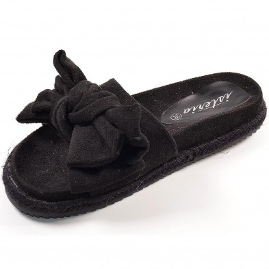 9048 Isteria Zueco Sandalia Zueco antelina, con planta forrada en textil. Piso con yute y suela de goma antideslizante. Un estil