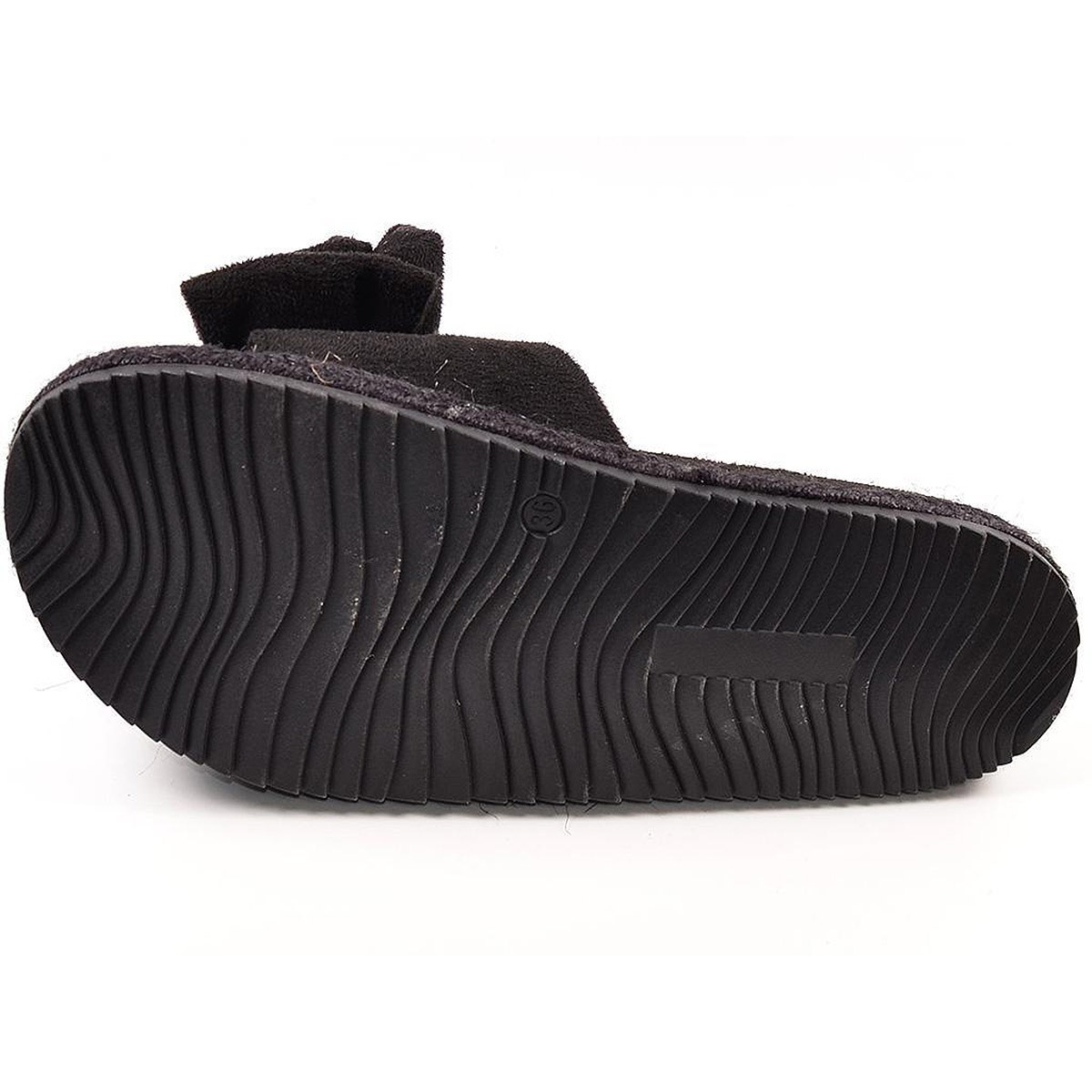 9048 Isteria Zueco Sandalia Zueco antelina, con planta forrada en textil. Piso con yute y suela de goma antideslizante. Un estil