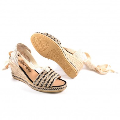 10333 Mediterranea Alpargata Alpargata Valenciana con pala de rafia y textil. Cierre con cintas para atar en la pierna. Plantill 10333 Mediterranea Alpargata Alpargata Valenciana con pala de rafia y textil. Cierre con cintas para atar en la pierna. Plantill