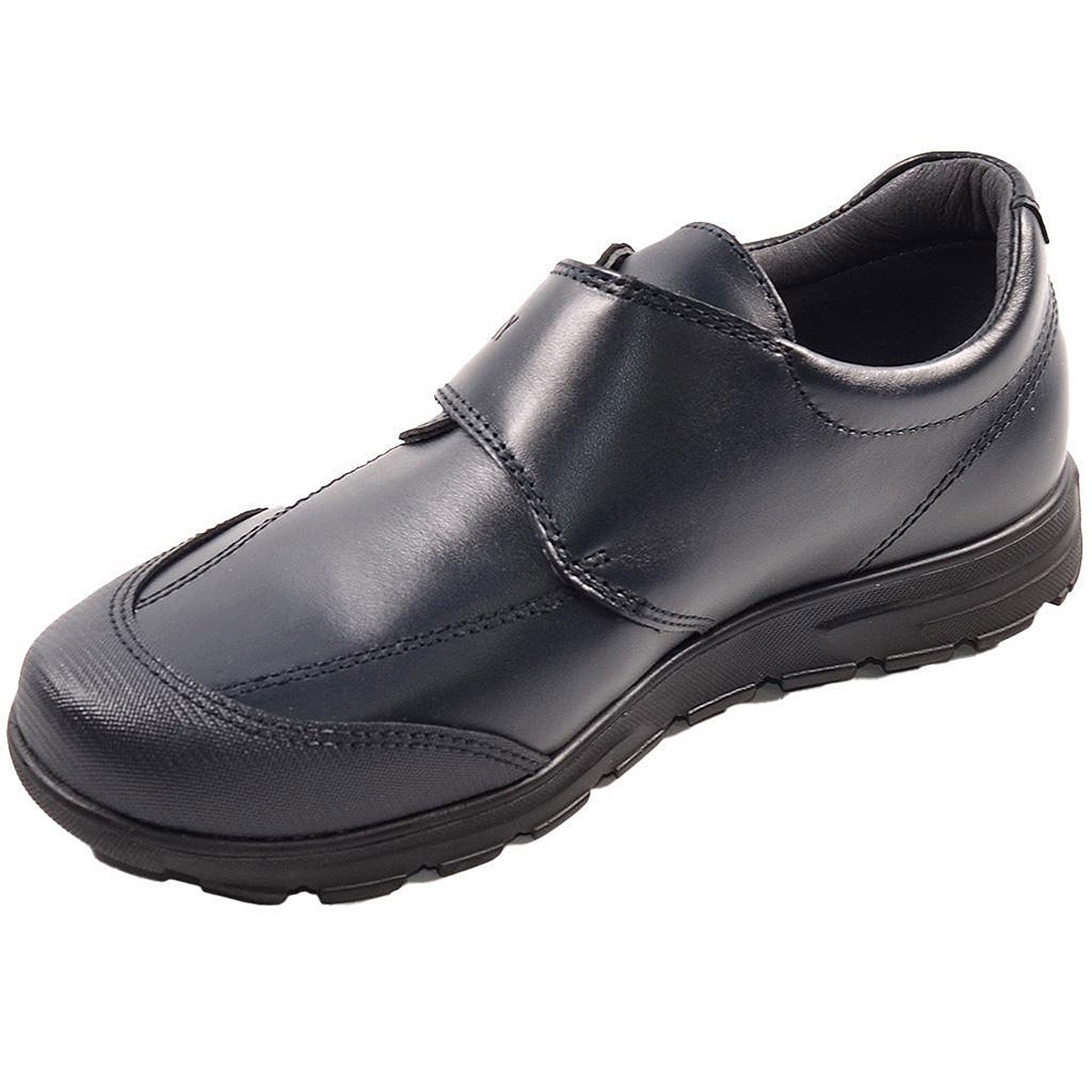 334510 Pablosky Zapato Colegial Comprar Zapato colegial de piel y puntera reforzada. Forro y plantilla textil inTech transpirabl
