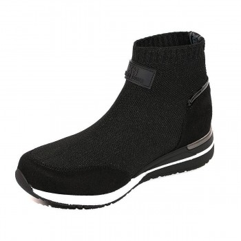 57819 Xti Kids Botín Botín sneaker calcetín fabricado en lycra y textil. Piso con cuña de 3cm aprox., muy ligero y flexible. 2