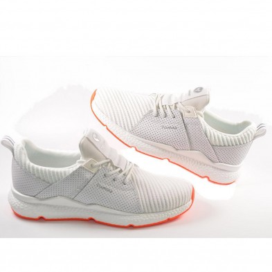 Everton Yumas Sneaker Sneaker piel y serraje, forro textil acolchado transpirable y plantilla confort látex. Cierre en cordones 