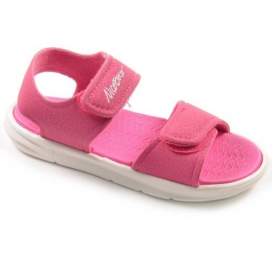 Sakira Nicoboco Sandalia Playa SAKIRA NICOBOCO. Sandalia material sintético con cierre de doble velcro y piso de Eva termoconfor Sakira Nicoboco Sandalia Playa SAKIRA NICOBOCO. Sandalia material sintético con cierre de doble velcro y piso de Eva termoconfor