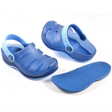 Surfi Igor Zueco Comprar Sandalia tipo Zueco traslúcida, tira en el talón movible. Plantilla antideslizante confort extraíble. P