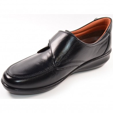 306 Laura Azaña Zapato Confort Comprar Zapato mocasín de piel, forrado en textil y plantilla extraible. Cierre en velcro y piso  306 Laura Azaña Zapato Confort Comprar Zapato mocasín de piel, forrado en textil y plantilla extraible. Cierre en velcro y piso