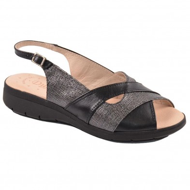 601 Miba Sandalia Sandalia piel y forrado interior piel. Cierre con hebilla. Plantilla piel muy confortable. Piso de goma muy fe