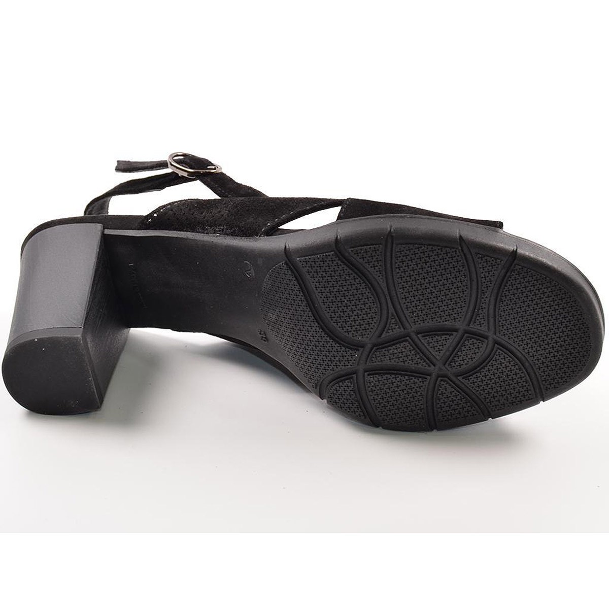 91174 Desiree Sandalia Sandalia en piel serraje . Forro y plantilla en piel. Cierre con hebilla. Piso plataforma con suela antid