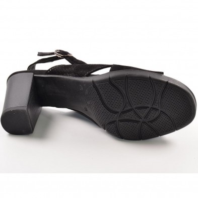 91174 Desiree Sandalia Sandalia en piel serraje . Forro y plantilla en piel. Cierre con hebilla. Piso plataforma con suela antid