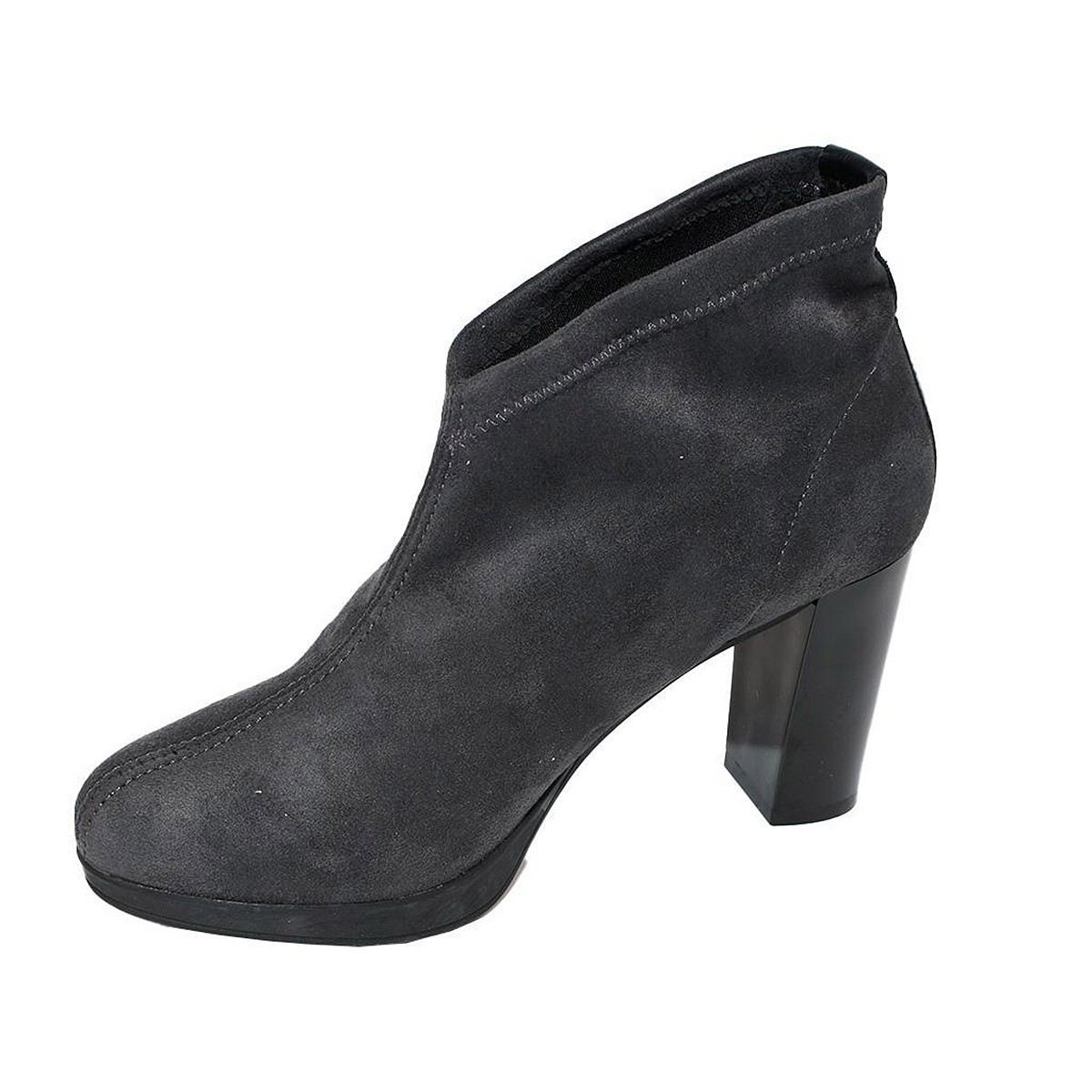 82544 Desireé Botín Comprar Botín en ante sintético con lycra y forro textil. Plantilla confort para. Plataforma de caucho antid 82544 Desireé Botín Comprar Botín en ante sintético con lycra y forro textil. Plantilla confort para. Plataforma de caucho antid