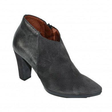 82393 Desireé Botín Comprar Botín piel y serraje, forro textil Dry Adsorber, plantilla de piel acolchada. Cremallera interior. P