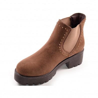 Leonor Chika10 Botín Comprar Botín en ante sintético, forrado interior en textil y elásticos en ambos lados. Piso plataforma en Leonor Chika10 Botín Comprar Botín en ante sintético, forrado interior en textil y elásticos en ambos lados. Piso plataforma en