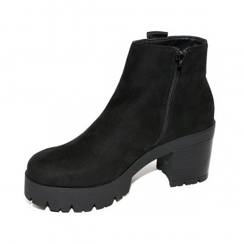 16302 D'angela Botín Comprar Botín de antelina, banda lateral de raso y forro textil. Cremallera interior. Piso de caucho con pl 2