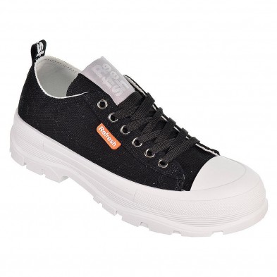 79158 Refresh Zapatilla 79158 REFRESH. Zapatilla de lona con cierre en cordones ajustables y plantilla textil acolchada. Piso y 