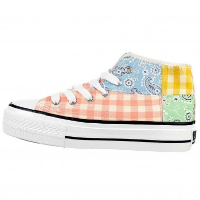 52729 B&w Zapatilla Botín 52720 B&W. Zapatilla con caña alta de lona , forro interior textil. Cierre cordones ajustables. Piso d