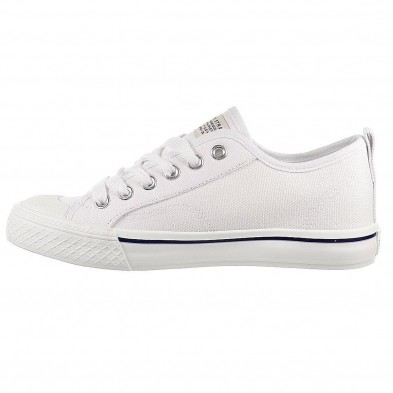 Maui Levi´s Zapatilla MAUI LEVI´S. Zapatilla textil y forro interior en textil. Cierre en cordones ajustables. Piso de goma con 