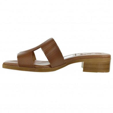 4962 Oh My Sandals Sandalia 4962 Oh! My Sandals. Sandalia tipo zueco en piel, plantilla en piel acolchada, muy confortable. Piso 4962 Oh My Sandals Sandalia 4962 Oh! My Sandals. Sandalia tipo zueco en piel, plantilla en piel acolchada, muy confortable. Piso