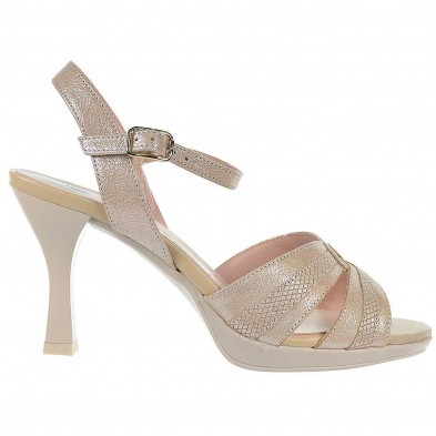 Albi4 Desireé Sandalia ALBI4. DESIREÉ. Sandalia de piel, pulsera con cierre en hebilla . Plantilla acolchada. Tacón de 8cm de al