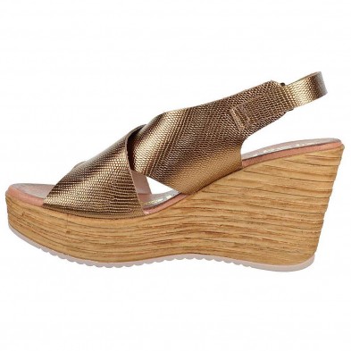 3672 Oh! My Sandals Sandalia Sandalia en piel con tiras cruzadas. Cierre con hebilla regulable. Plantilla confort y piso de poli