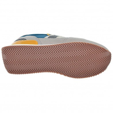 Australia Yumas Sneakers AUSTRALIA YUMAS. Sneaker fabricado en serraje y nylon, forrado textil acolchado transpirable, plantilla Australia Yumas Sneakers AUSTRALIA YUMAS. Sneaker fabricado en serraje y nylon, forrado textil acolchado transpirable, plantilla