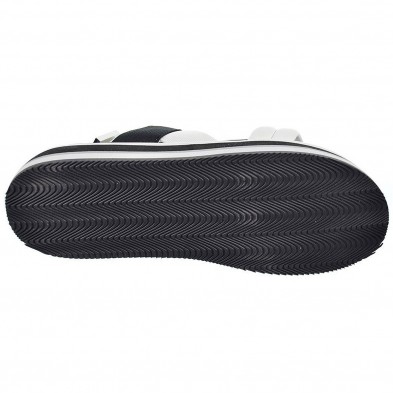 Lis Yumas Sandalia Plataforma LIS YUMAS SANDALIA PLATAFORMA. Fabricado en piel y textil con velcro regulable en talón y empeine. Lis Yumas Sandalia Plataforma LIS YUMAS SANDALIA PLATAFORMA. Fabricado en piel y textil con velcro regulable en talón y empeine.