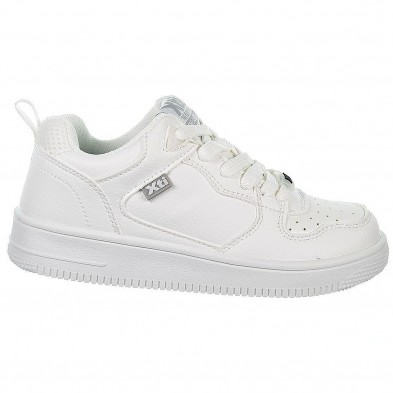 150226 Xti Kids. Zapato sport Zapato sport en material sintético, forro interior y plantilla textil acolchado. Cierre en cordone 150226 Xti Kids. Zapato sport Zapato sport en material sintético, forro interior y plantilla textil acolchado. Cierre en cordone