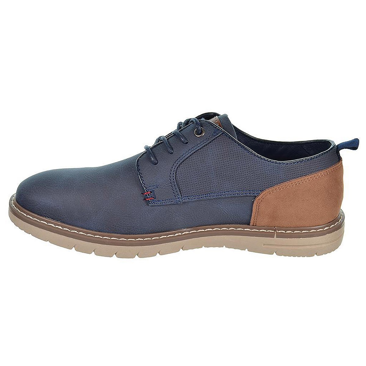 170226 Refresh Zapato Zapato sintético, forro textil y plantilla acolchada. Cierre en cordones ajustables y piso con suela de go