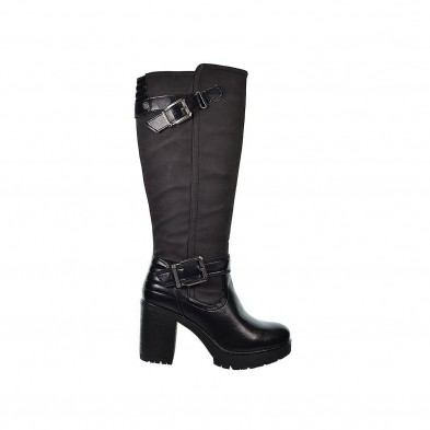 170137 Refresh Bota Bota sintético, forro y plantilla textil acolchados. Cremallera interior. Suela de goma antideslizante con p