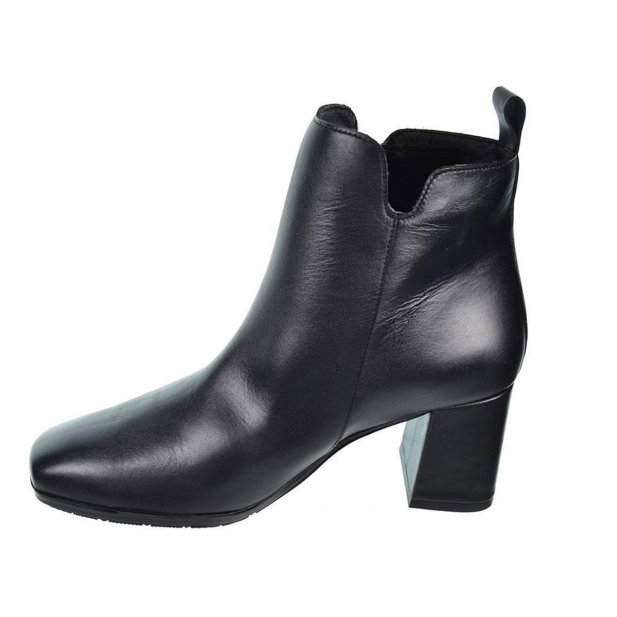 Dami4 Desireé Botín piel Botín de piel. Forro en textil y cierre con cremallera exterior. Tacón ancho de altura 6cm. y piso de g Dami4 Desireé Botín piel Botín de piel. Forro en textil y cierre con cremallera exterior. Tacón ancho de altura 6cm. y piso de g