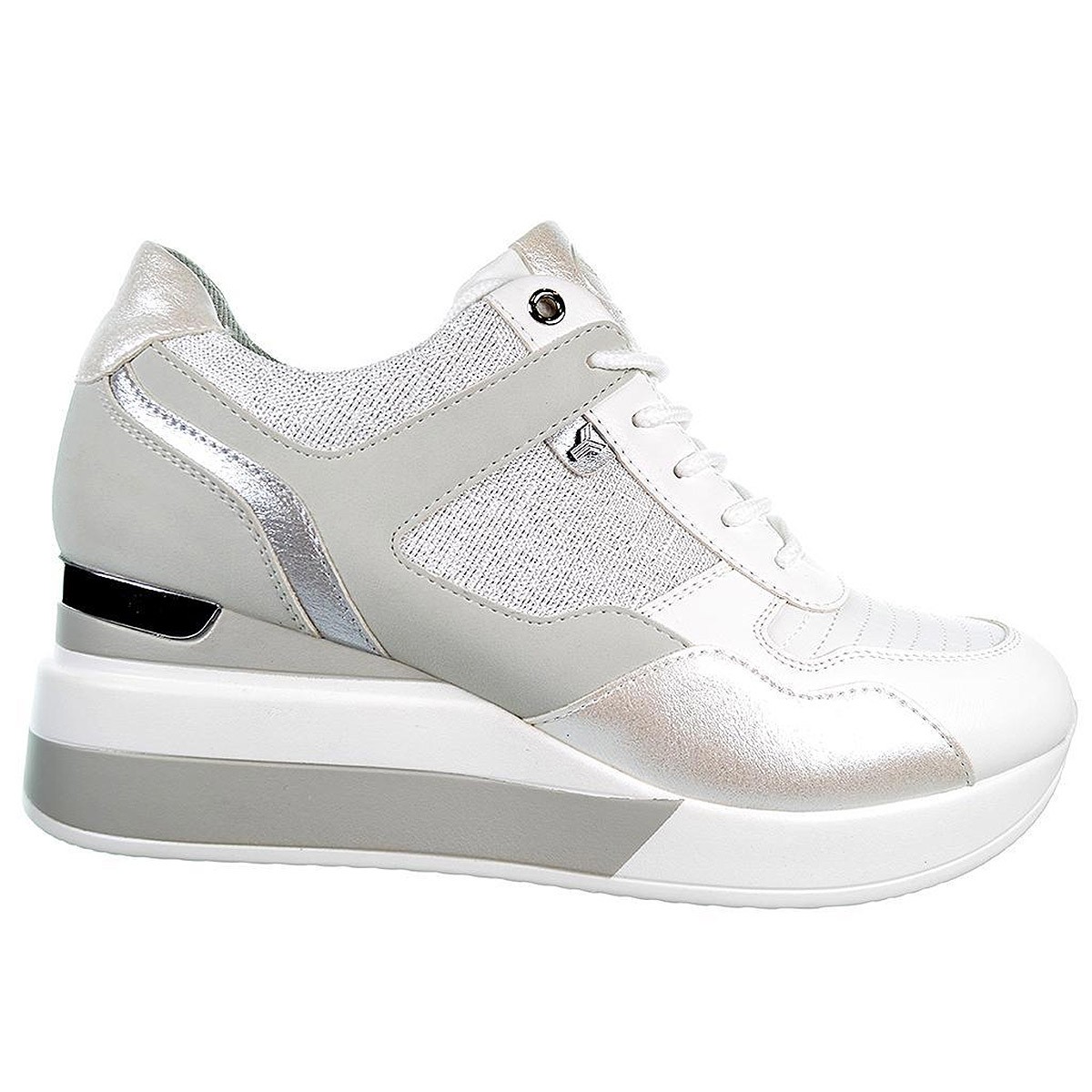 Acacia Yumas Sneaker Zapato Sneaker en microfibra y nylon. Forro textil transpirable y plantilla confort látex. Cordones ajustab