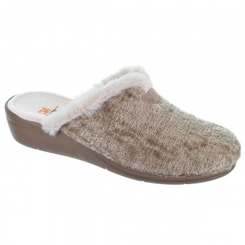 20288 CM Confort Zapatilla Casa Zapatilla destalonada en textil muy suave y plantilla acolchada para un máximo confort. Piso de  2