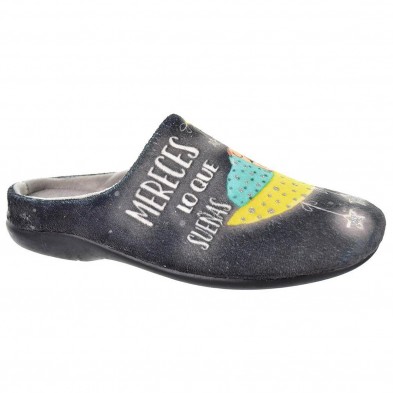 20356 CMConfort Zapatilla Casa Zapatilla estar por casa. Destalonada en textil muy suave y plantilla acolchada para un máximo co