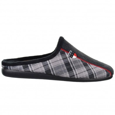 20331 CMConfort Zapatilla Casa Zapatilla destalonada en textil muy suave y plantilla acolchada para un máximo confort. Piso de g