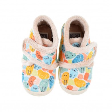 Moate Gioseppo Zapatilla Casa estilo Botín Zapatilla estar por casa. Estilo botín en textil y velcro, plantilla acolchada y piso Moate Gioseppo Zapatilla Casa estilo Botín Zapatilla estar por casa. Estilo botín en textil y velcro, plantilla acolchada y piso