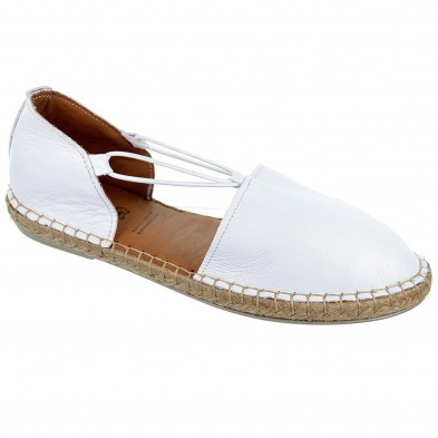 Carla Top3 Camping Piel Alpargata con elásticos. Forro textil, plantilla piel acolchada suela de goma con yute. Carla Top3 Camping Piel Alpargata con elásticos. Forro textil, plantilla piel acolchada suela de goma con yute.