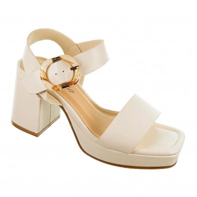 23027 Isteria Sandalia sintética Mujer Con cierre en hebilla regulable. Piso con plataforma forrada de 2cm aprox. y tacón 23027 Isteria Sandalia sintética Mujer Con cierre en hebilla regulable. Piso con plataforma forrada de 2cm aprox. y tacón