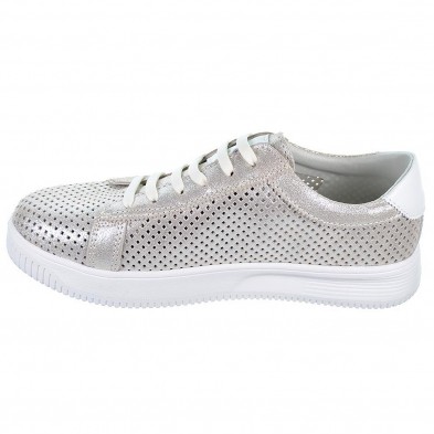 17086 Amarpies Zapato Casual de Mujer en piel perforada. Plantilla acolchada confort extraíble. Cordones.  suela de caucho.