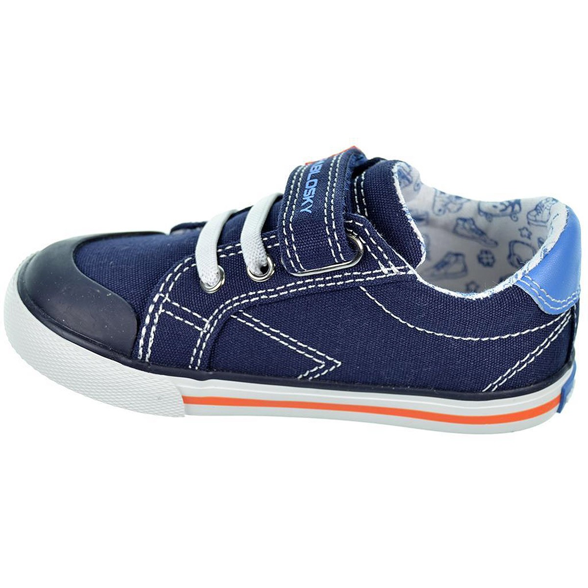 971421 Pablosky Zapatilla Lona reforzada con puntera de goma. Plantilla de piel . Cordones elásticos y velcro. Antideslizante