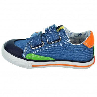 971511 Pablosky Zapatilla Lona. forro en tejido, plantilla de piel extraíble. Doble velcro. Piso de goma antideslizante