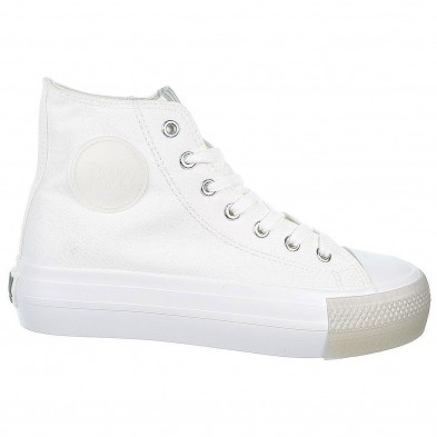 B&W Zapatilla Bota Lona caña alta, forro textil. Con cordones . Piso de plataforma y puntera de goma antideslizante. B&W Zapatilla Bota Lona caña alta, forro textil. Con cordones . Piso de plataforma y puntera de goma antideslizante.