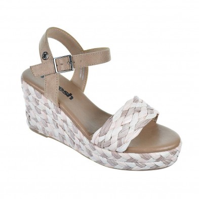 170529 Refresh Sandalia de rafia trenzada. Hebilla. Forro textil. Plantilla acolchada. Plataforma yute. cuña 8cm. Antideslizante 170529 Refresh Sandalia de rafia trenzada. Hebilla. Forro textil. Plantilla acolchada. Plataforma yute. cuña 8cm. Antideslizante