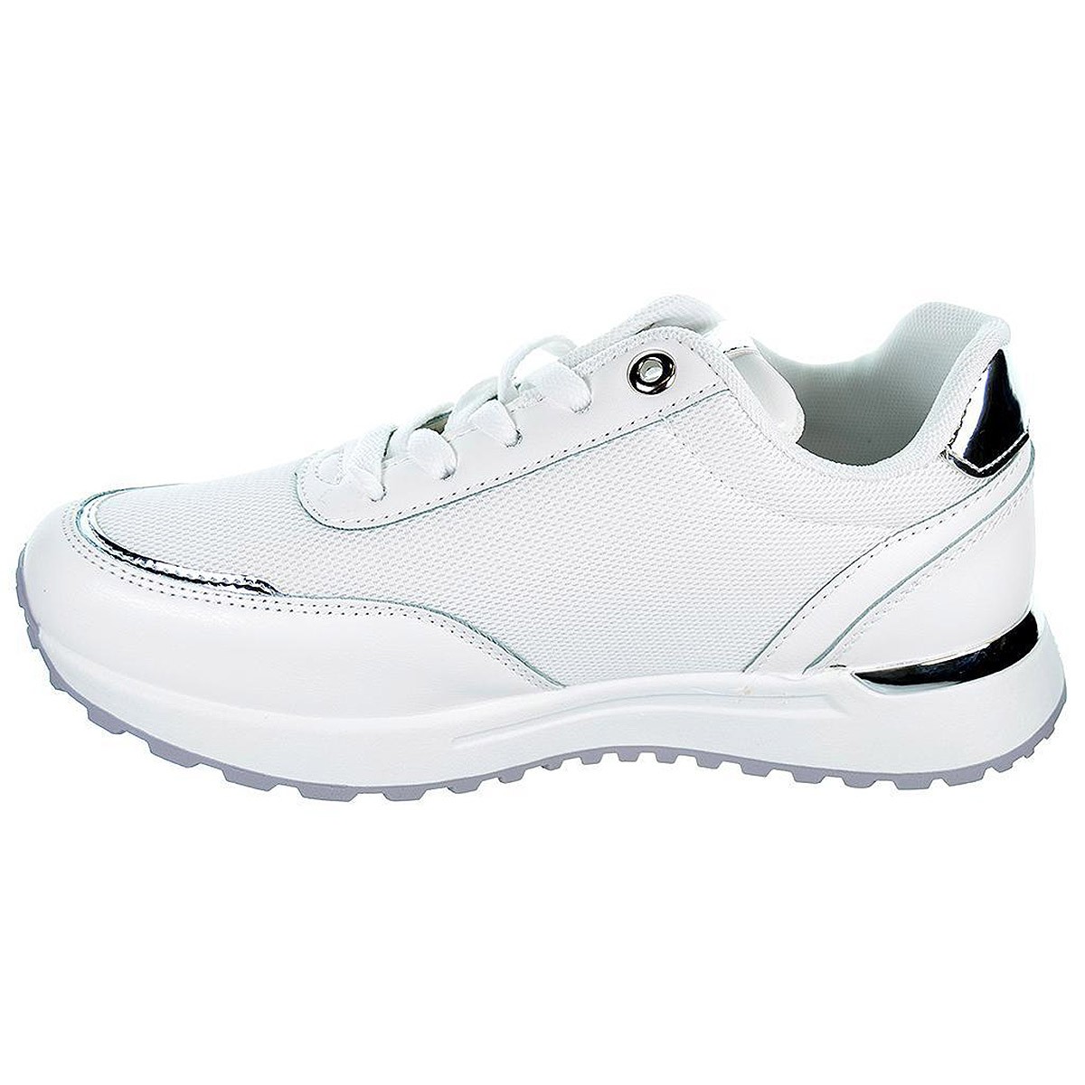 23022 D´angela Sneaker sintético. Forro textil y plantilla textil acolchada. Con cordones. Piso de goma muy ligero y flexible