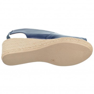 418 Duendy Sandalia piel estilo camping. Plantilla confort y elástico en talón. Con cuña e imitación yute, altura 5cm aprox. 418 Duendy Sandalia piel estilo camping. Plantilla confort y elástico en talón. Con cuña e imitación yute, altura 5cm aprox.