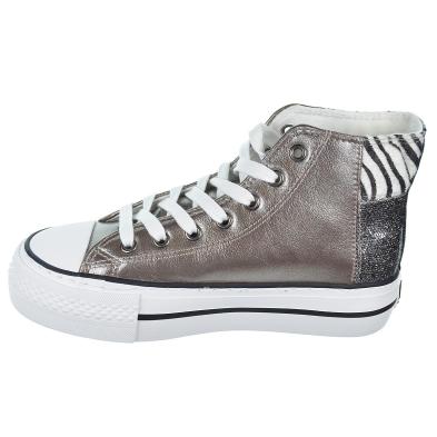 527067 B&W Zapatilla Bota de caña alta. En sintético, forro y plantilla textil. cordones. puntera goma. Antideslizante